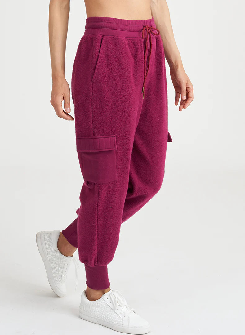 THIRVE SOICIETE Finley Jogger Sangria