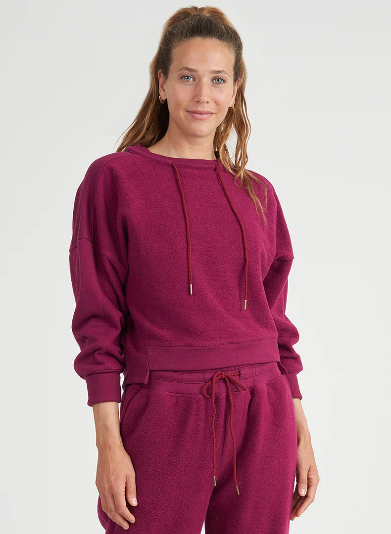 THRIVE SOCIETE Crew Neck Sweatshirt Sangria